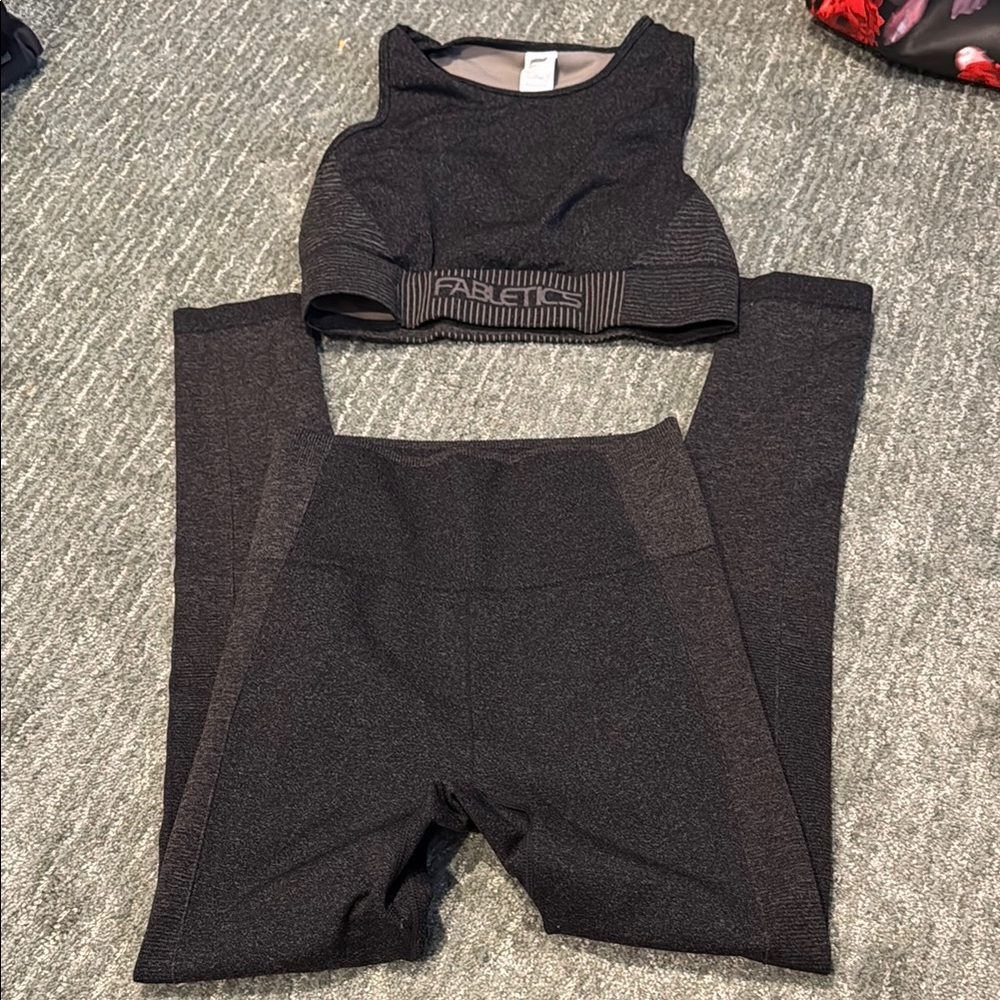 Athletic Black Women's Pants & Jumpsuit Set